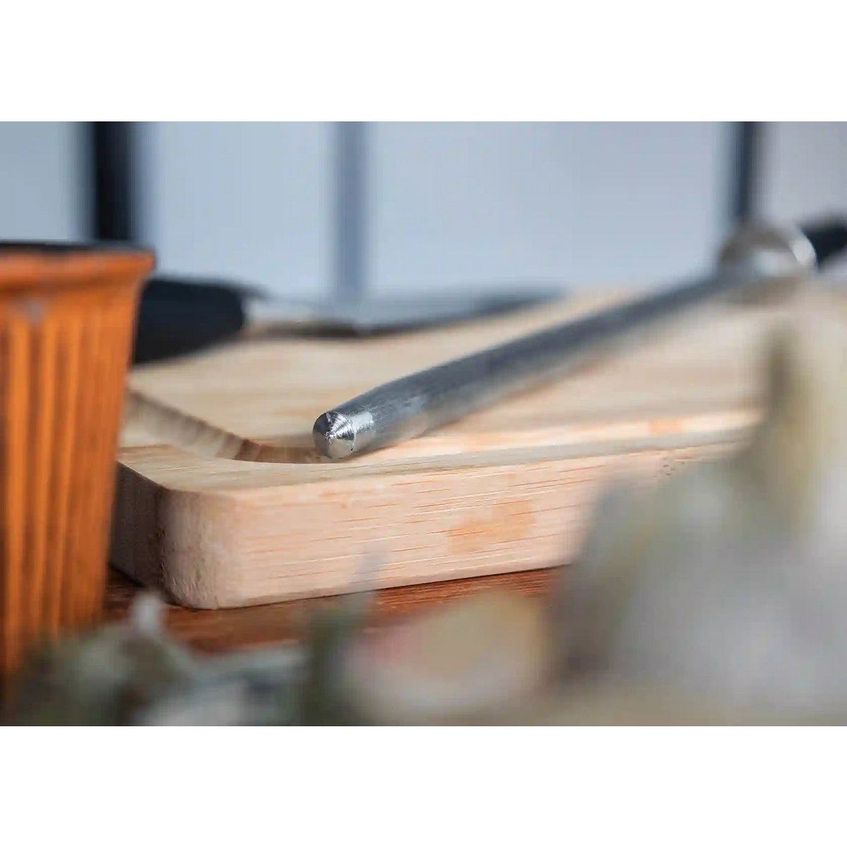 Messer- und Küchenzubehör-Set – Das BBQ-Set Deluxe: Gyuto (Kochmesser) + Tranchiergabel + Wetzstahl + Bambus-Schneidebrett